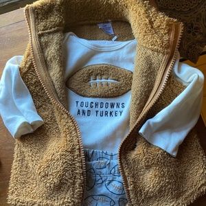 Touch down and Turkey outfit